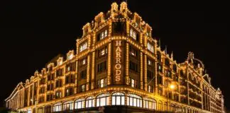 Harrods apre il suo primo outlet a Londra