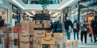 Pacchi Amazon mai ritirati venduti al peso al centro commerciale di Roma, scopri come funziona